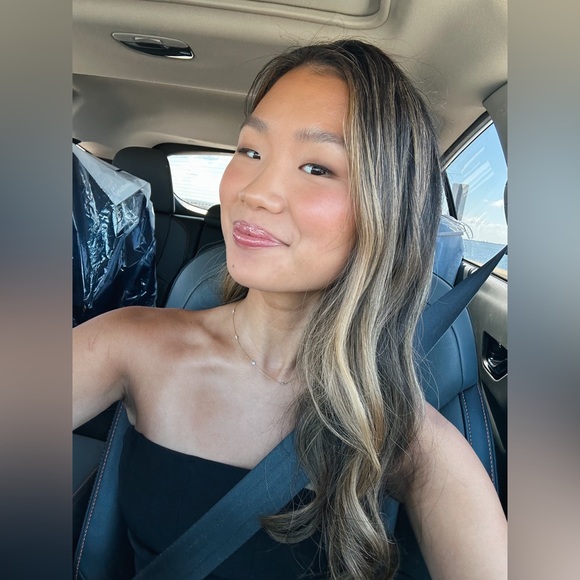 Meet your Posher, Xenia - Picture 1 of 1